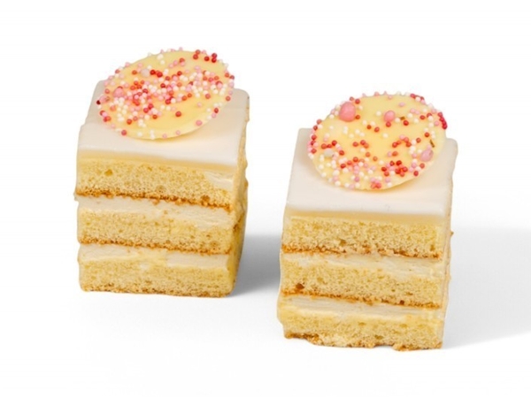 Geboorte gebakje meisje